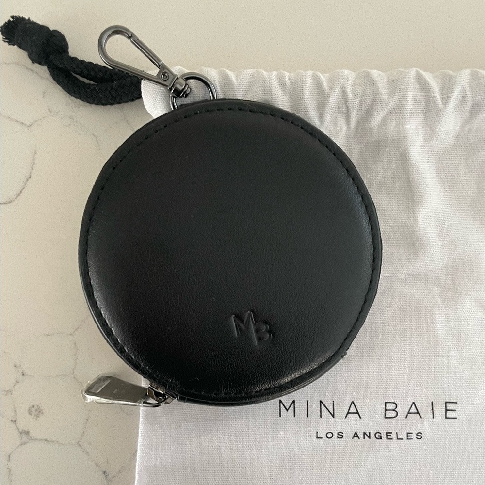 ❣️SOLD❣️ Mina Baie Bubs Coin Purse - Black & Gunmetal